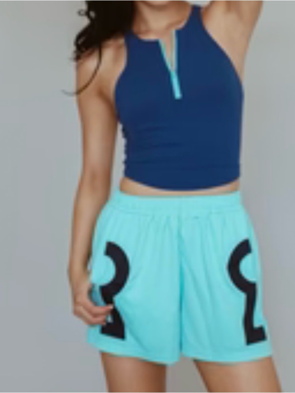 Women’s Cara Loren Aqua Long Line Tank with zipper Size M (tag worn a little )